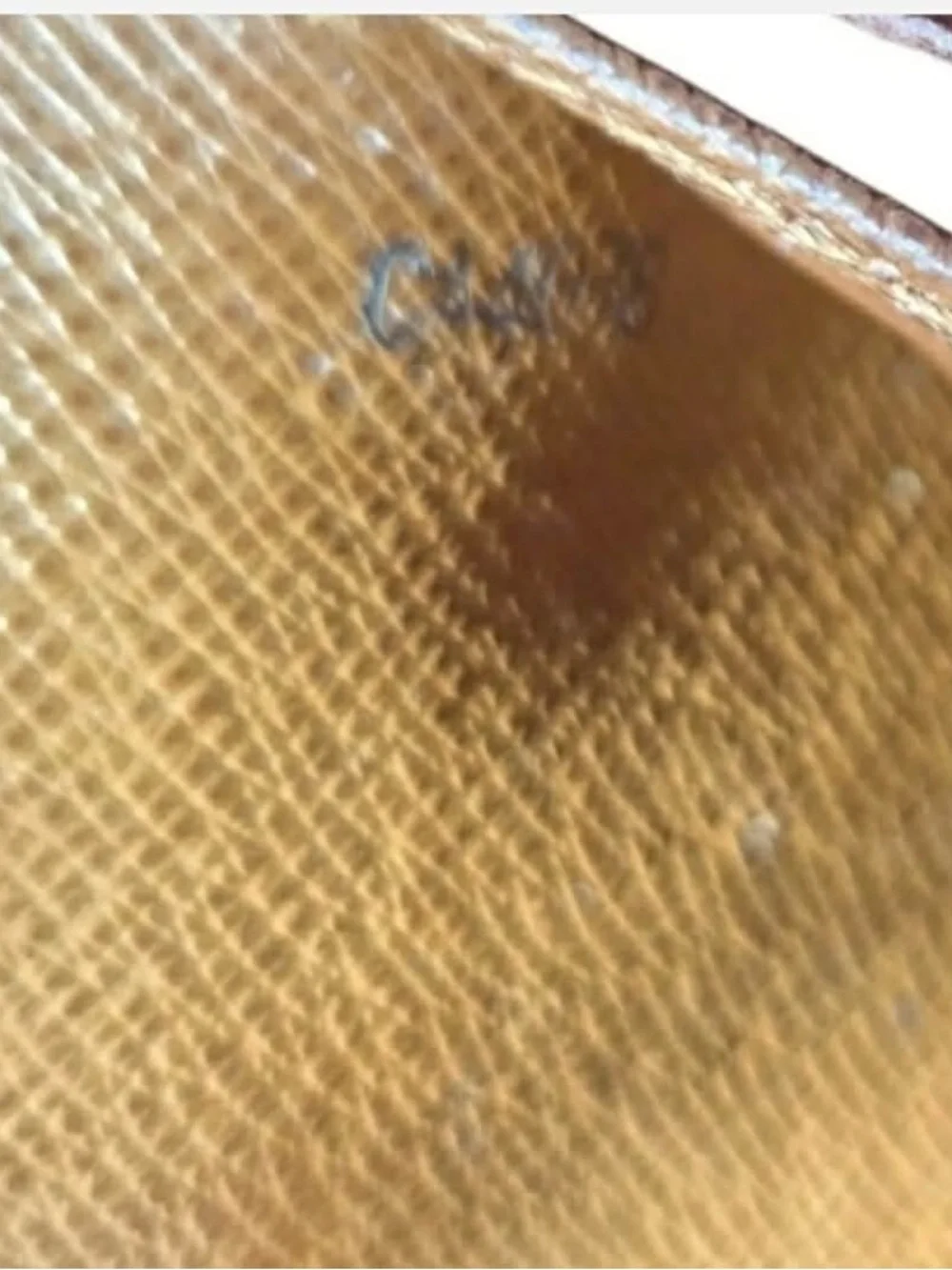 Louis Vuitton Monogram Wallet - authentic - Picture 7 of 13